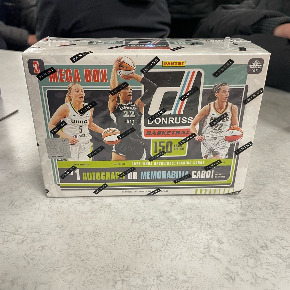 ❗️WNBA SIGNATURE❗️ MEGA CARD BOX